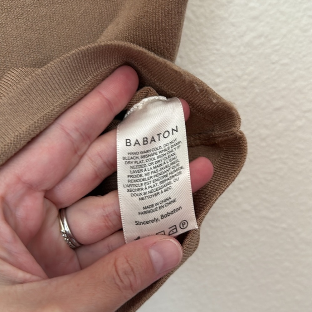 Aritzia Babaton Sculpt Knit Tank Cropped - Picture 4 of 5
